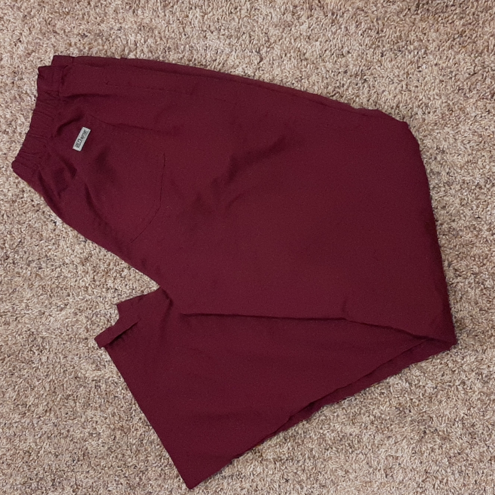 Greys Anatomy-5-Pocket Mid-Rise Flared Leg Scrub Pant